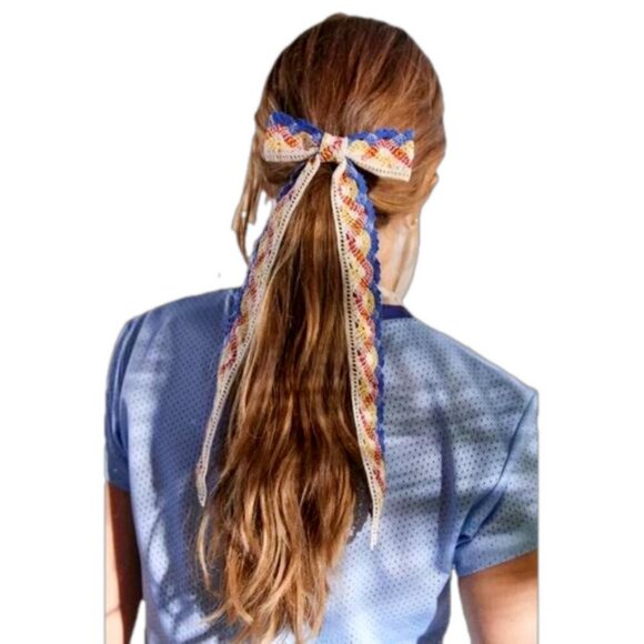 NWT Urban Outfitters Long Crochet Cream Hair Bow Barrette - Picture 4 of 5